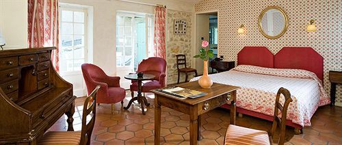 Hotel De Domaine Du Deves